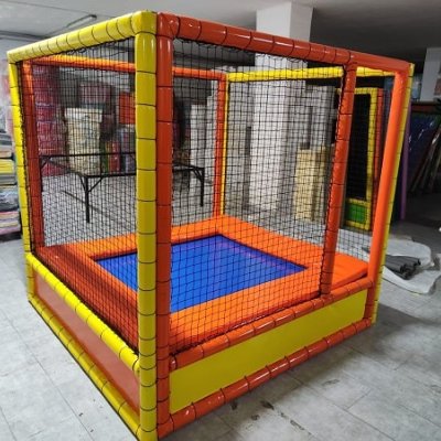 200x200x200 Trambolin SE-139